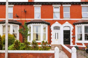 Sherbourne Retreat - 4 Bedroom House in Blackpool